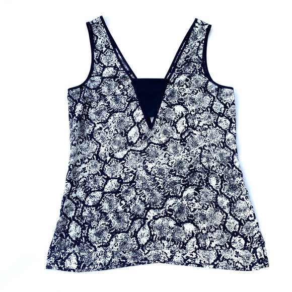 EXPRESS • Snakeskin Print Tank - Picture 1 of 5